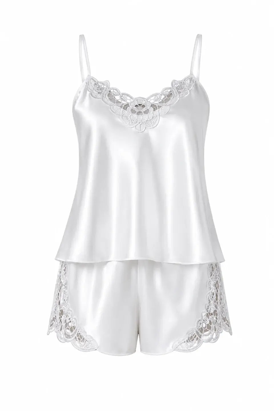 Beyaz Dantel Detaylı İnce Askılı Saten Şortlu Pijama Takımı
